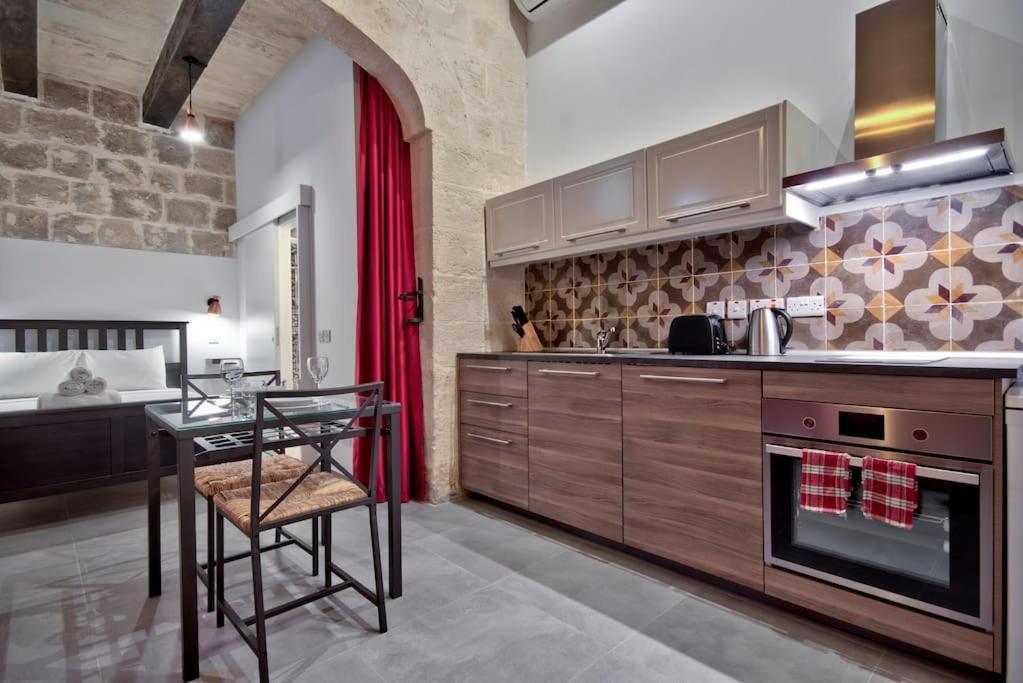 Vallettastay Old Lodge Apartment 2 Εξωτερικό φωτογραφία