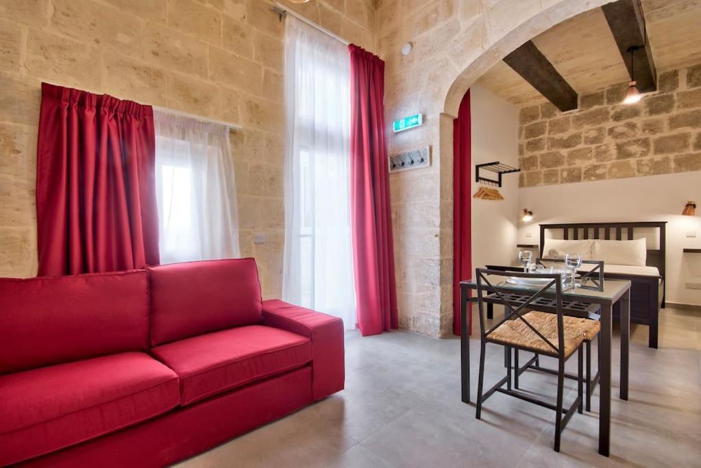 Vallettastay Old Lodge Apartment 2 Εξωτερικό φωτογραφία